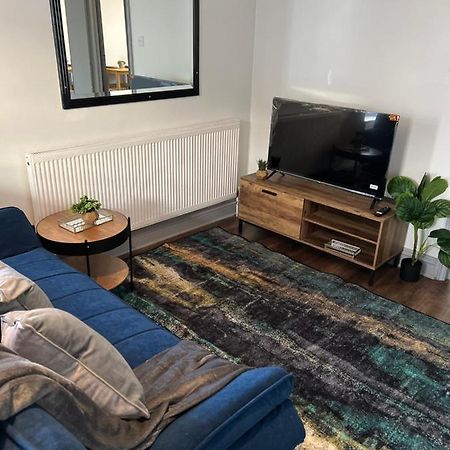 Dalston 1 Bedroom Flat London Exteriör bild