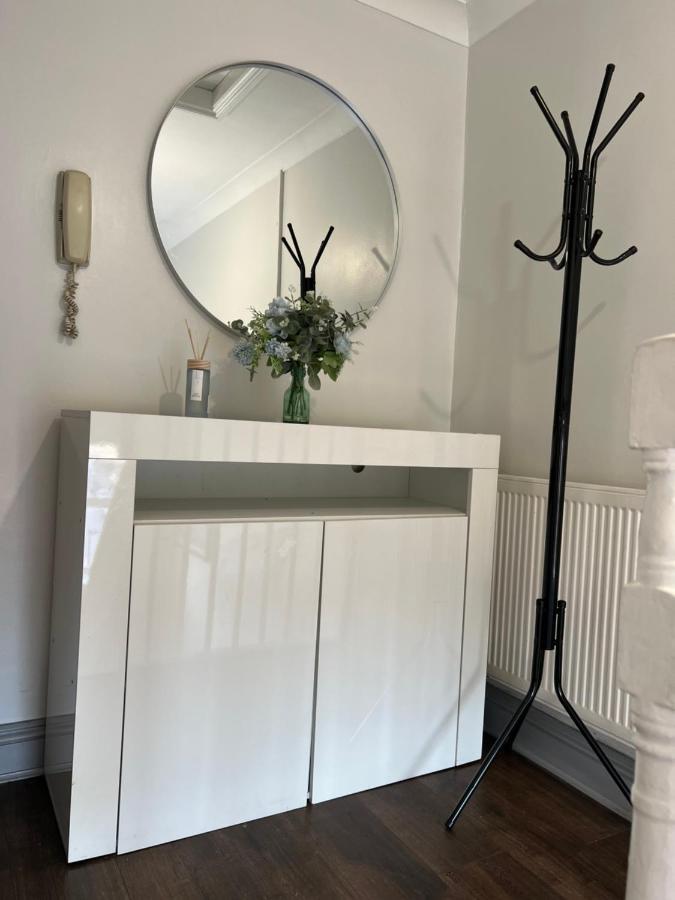 Dalston 1 Bedroom Flat London Exteriör bild